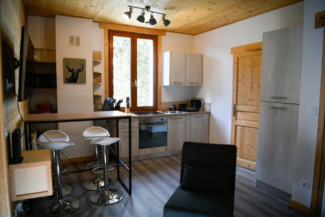 Coniferes Furnished Flat Apartamento